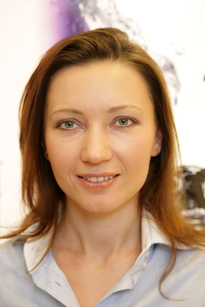 Schamne Oxana peoplecheck.de