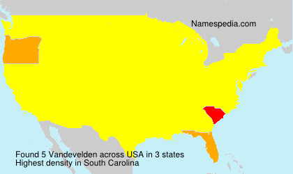 Surname Vandevelden in USA